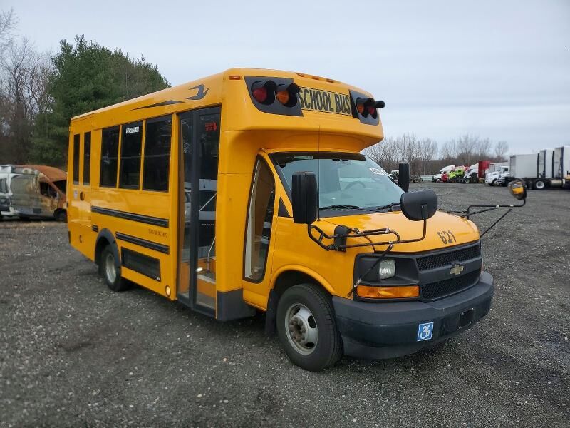2017 CHEVROLET Express