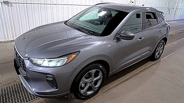 2024 FORD Escape