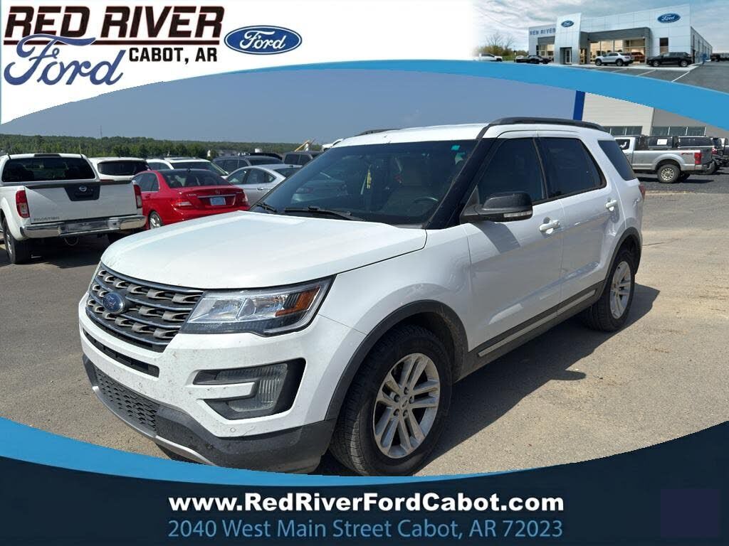 2017 FORD Explorer
