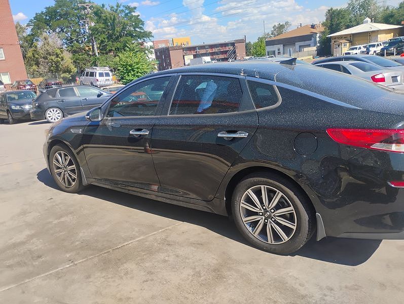 2019 KIA Optima