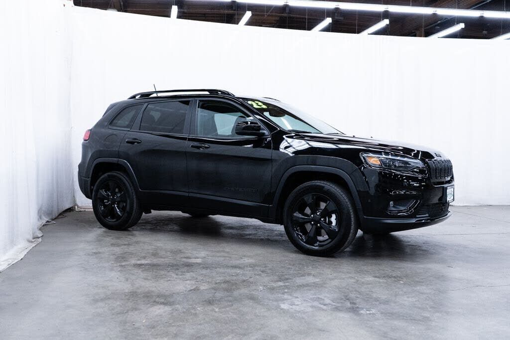 2023 JEEP Cherokee