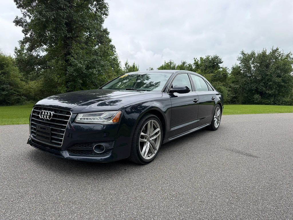2017 AUDI A8