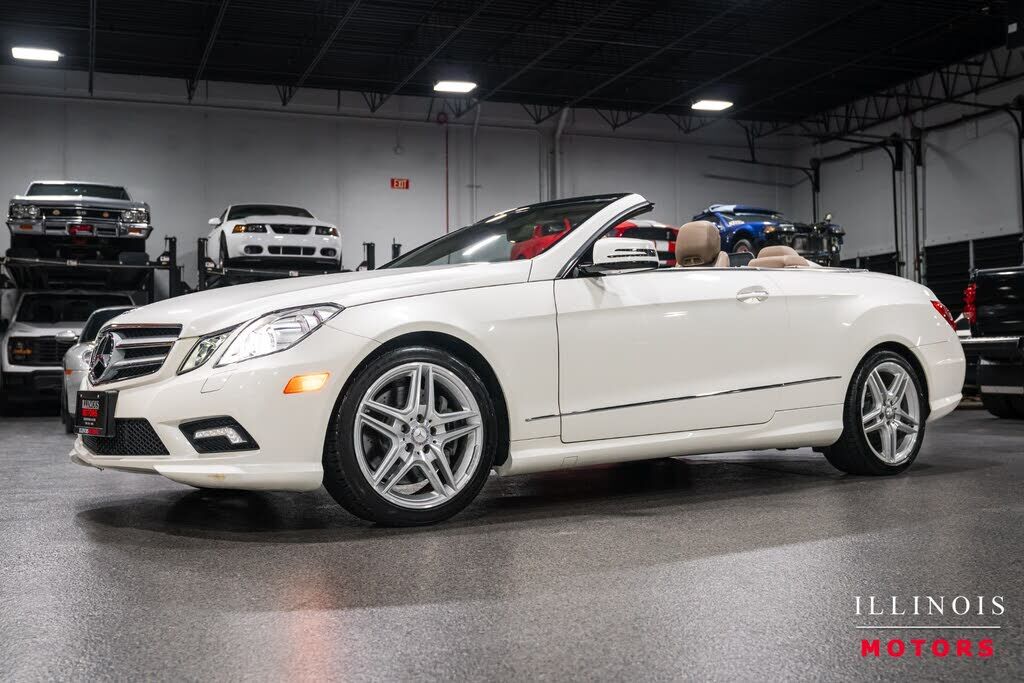 2011 MERCEDES-BENZ E-Class