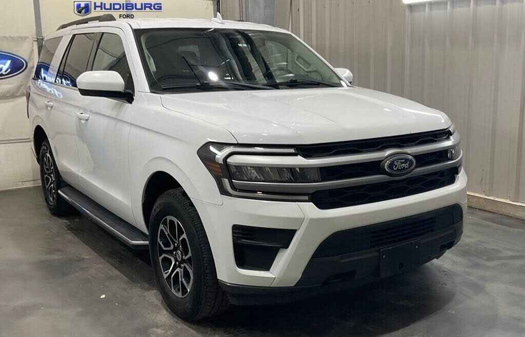 2022 FORD Expedition