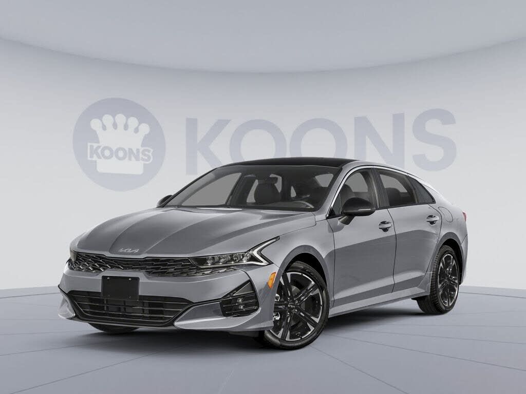 2022 KIA K5