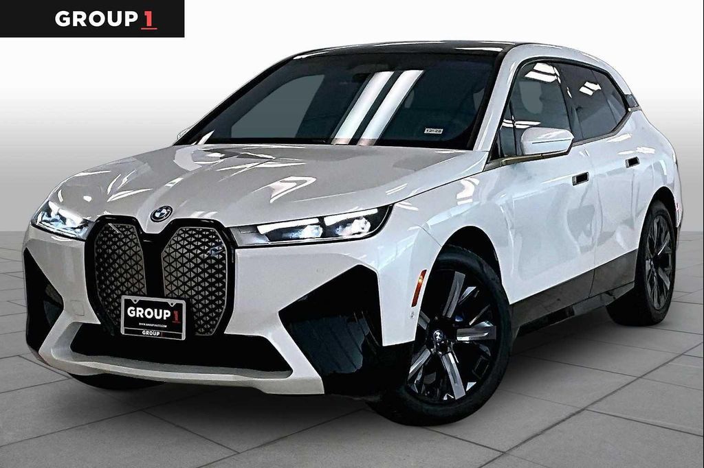2024 BMW ix