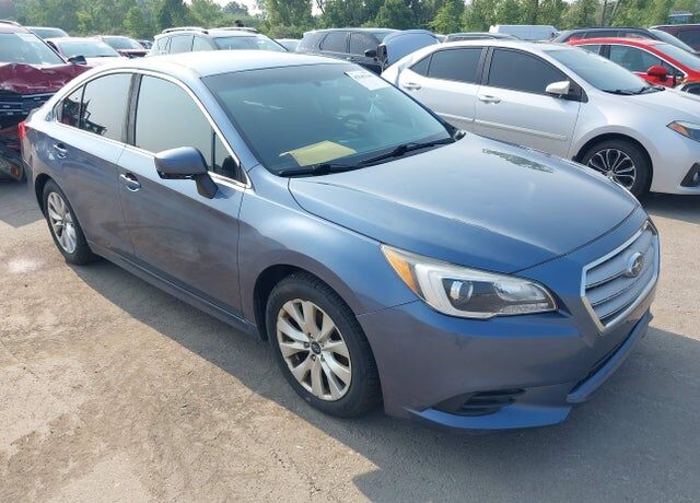 2017 SUBARU Legacy