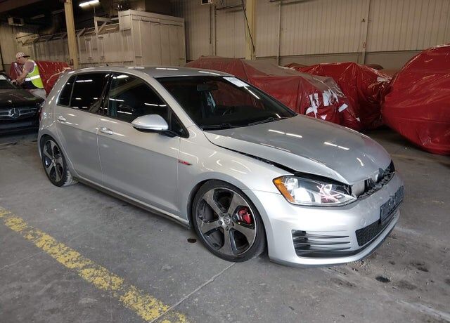 2017 VOLKSWAGEN Golf GTI