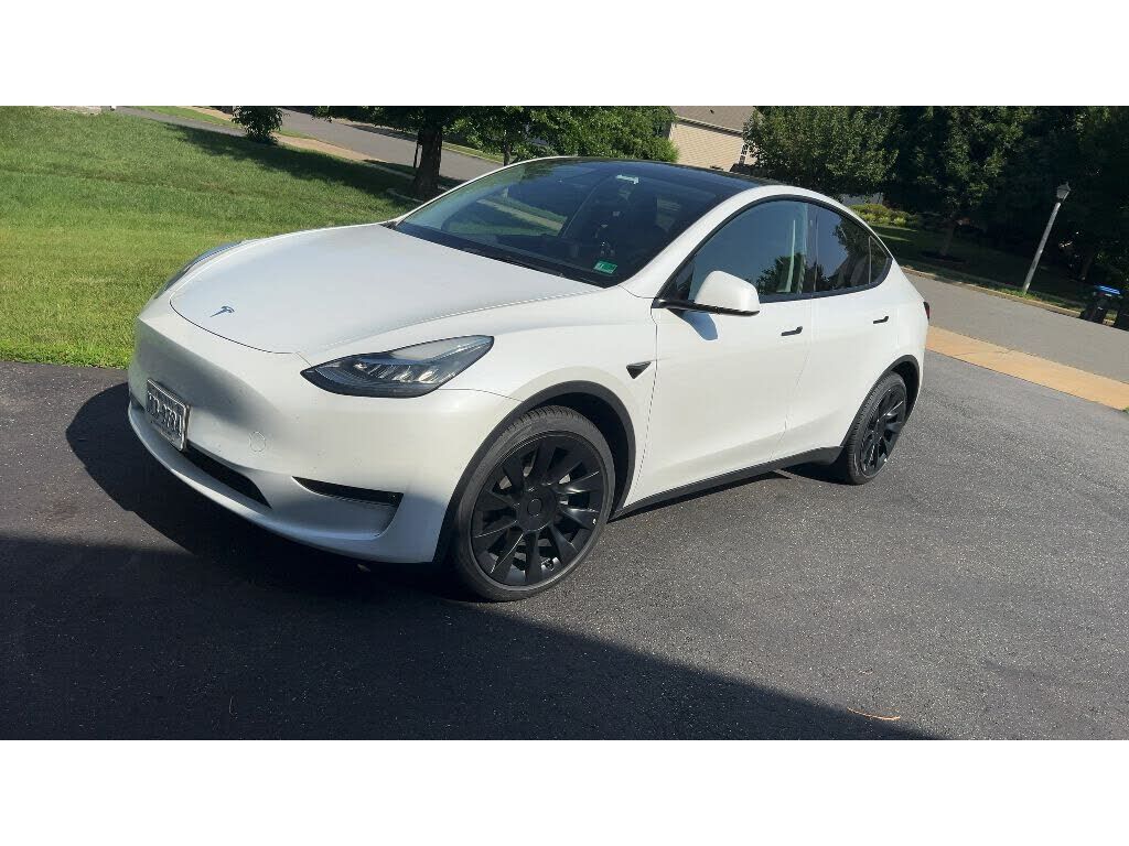 2021 TESLA Model Y