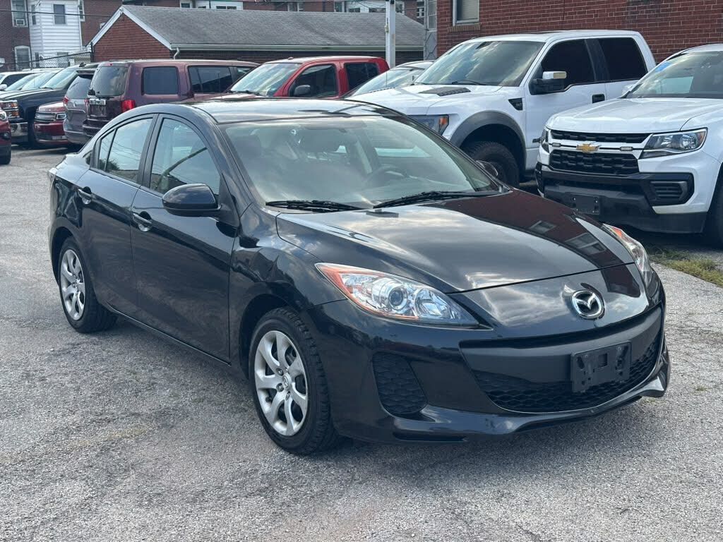2012 MAZDA Mazda3