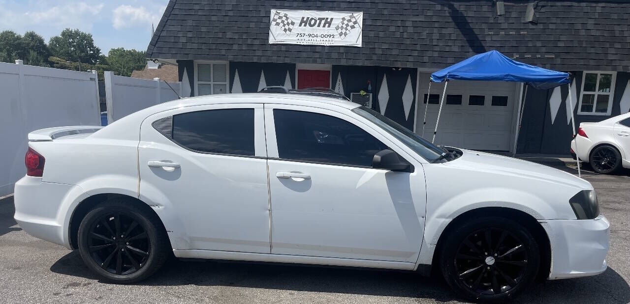2014 DODGE Avenger