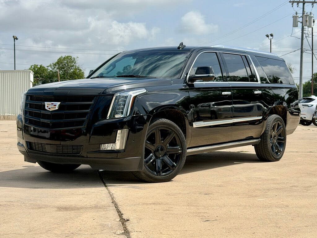 2019 CADILLAC Escalade ESV