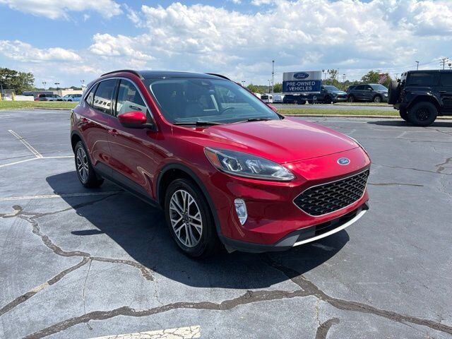 2022 FORD Escape