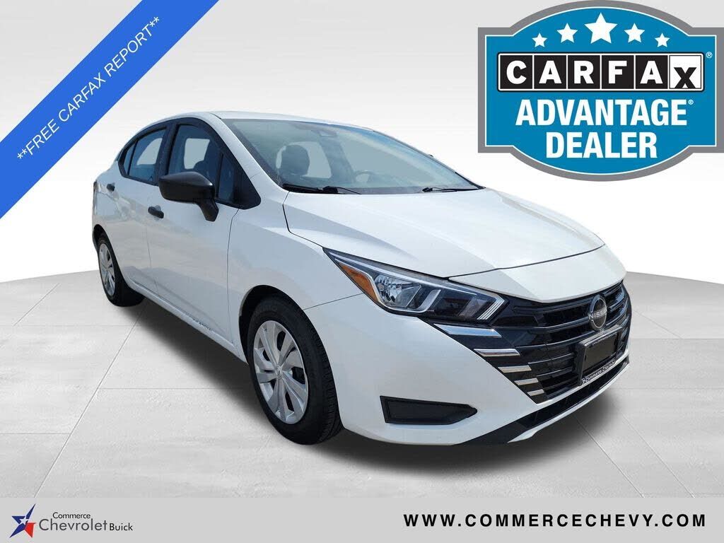 2023 NISSAN Versa