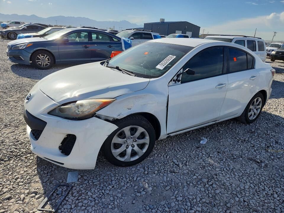 2012 MAZDA Mazda3