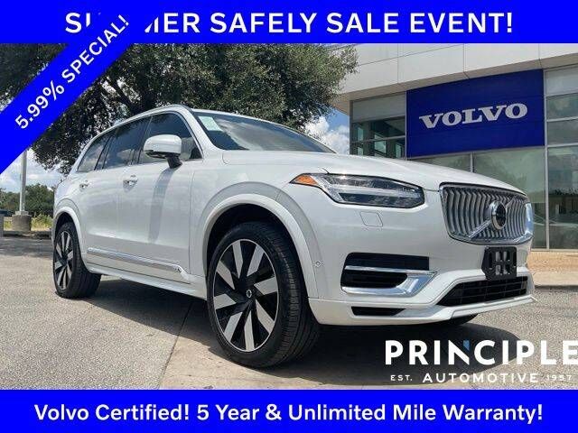 2023 VOLVO XC90
