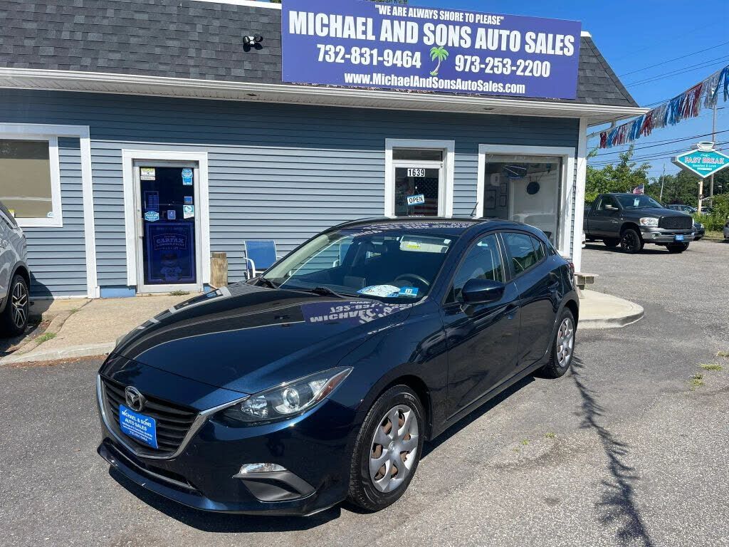 2015 MAZDA Mazda3