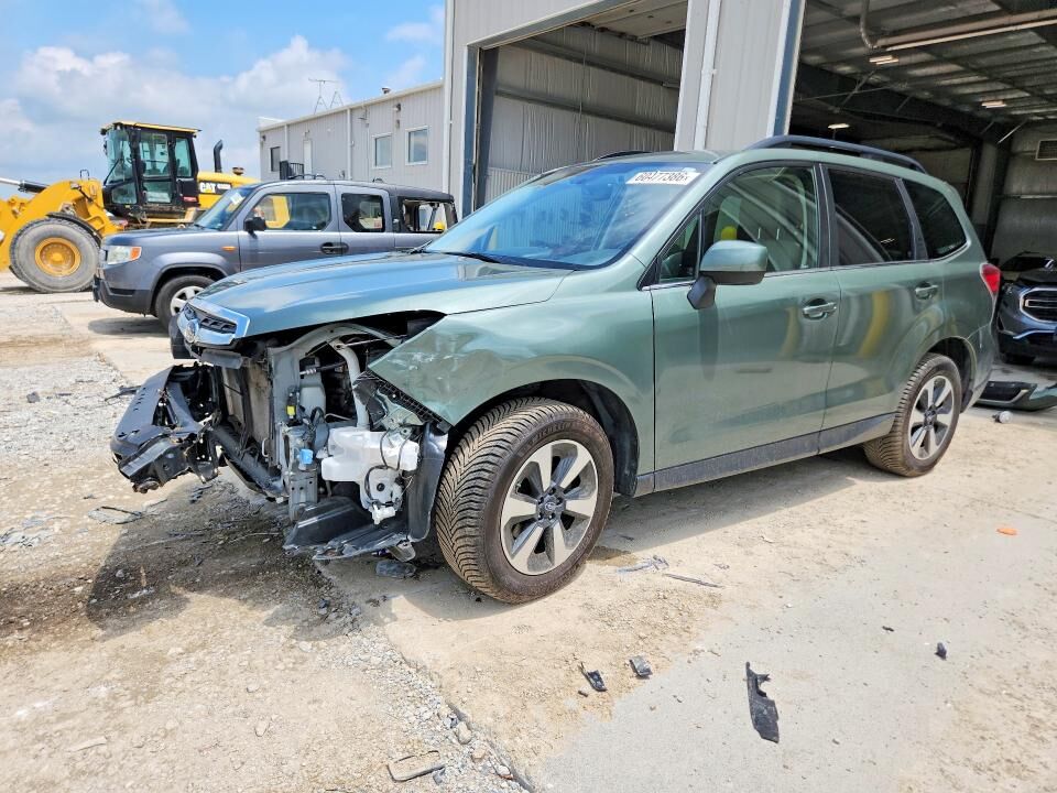 2018 SUBARU Forester