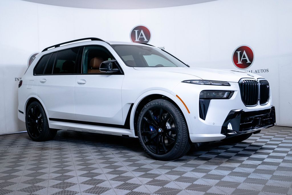 2027 BMW X7