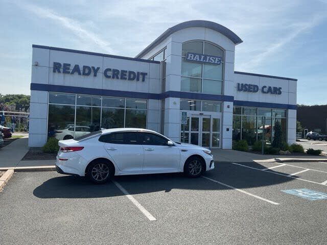 2019 KIA Optima