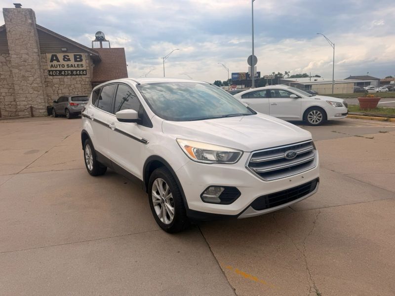 2017 FORD Escape