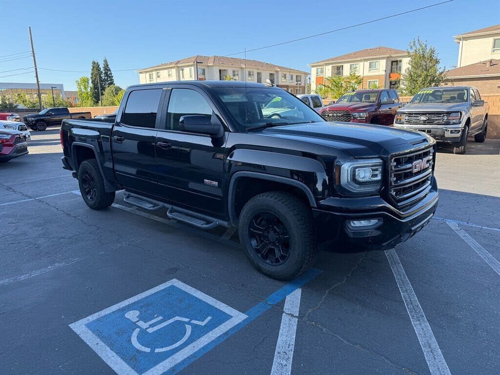 2018 GMC Sierra
