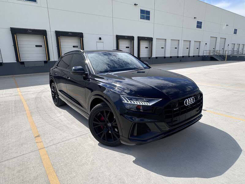 2019 AUDI Q8