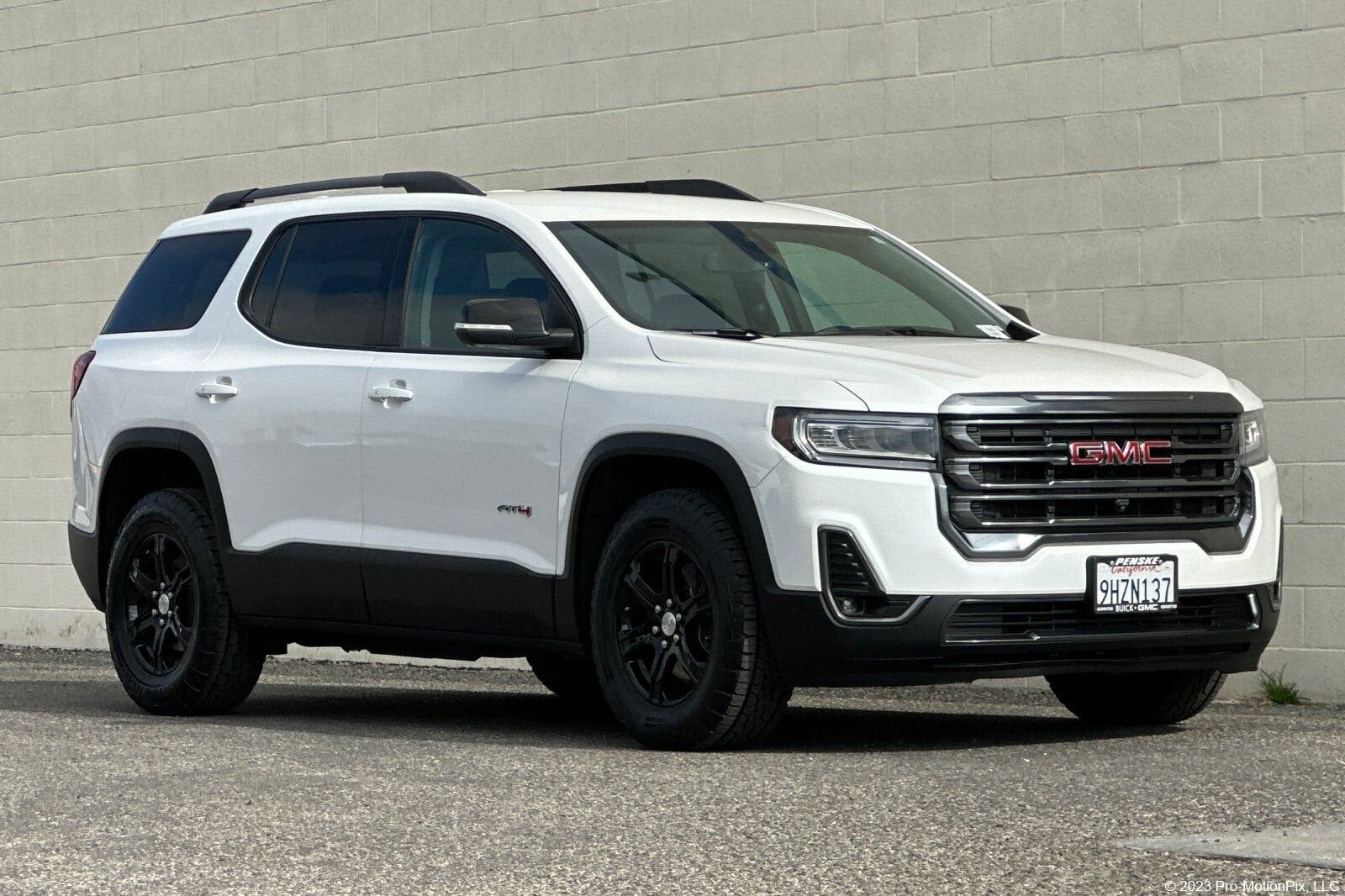 2023 GMC Acadia