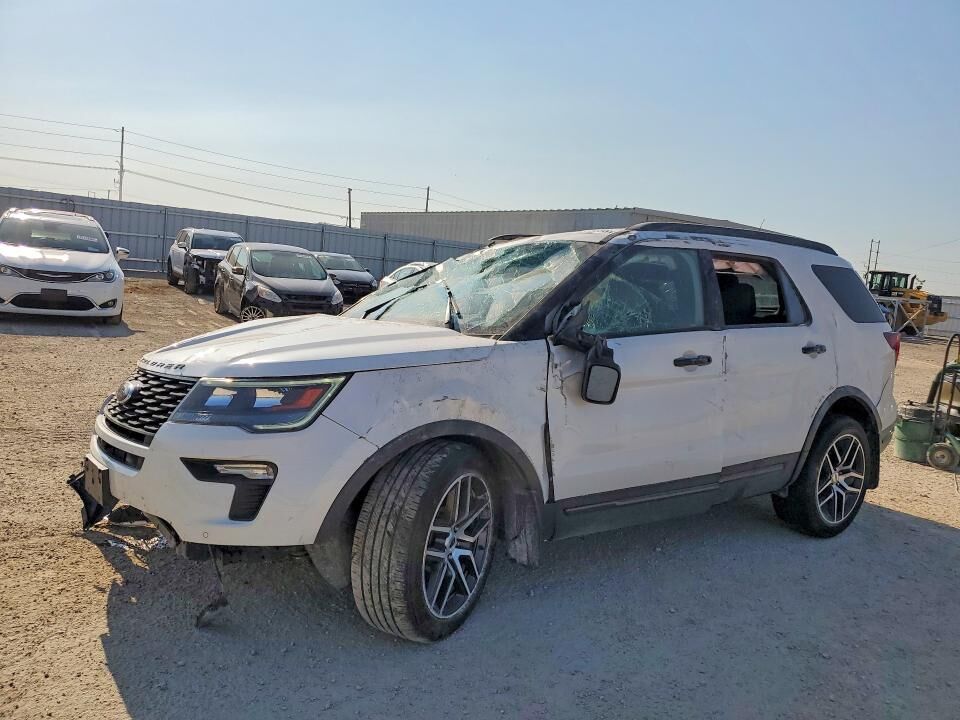 2018 FORD Explorer