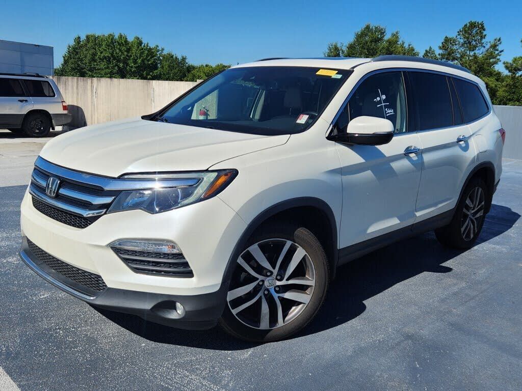 2017 HONDA Pilot