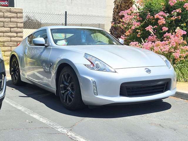 2016 NISSAN 370Z