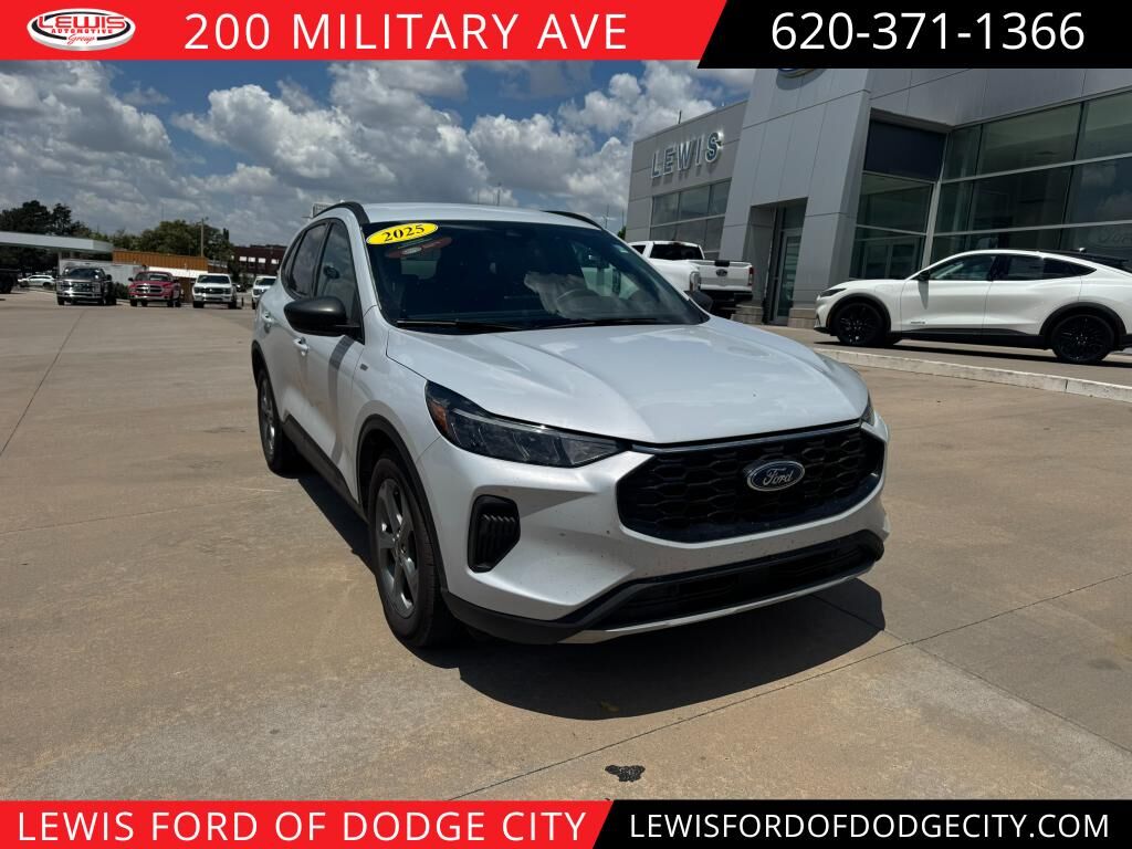 2025 FORD Escape