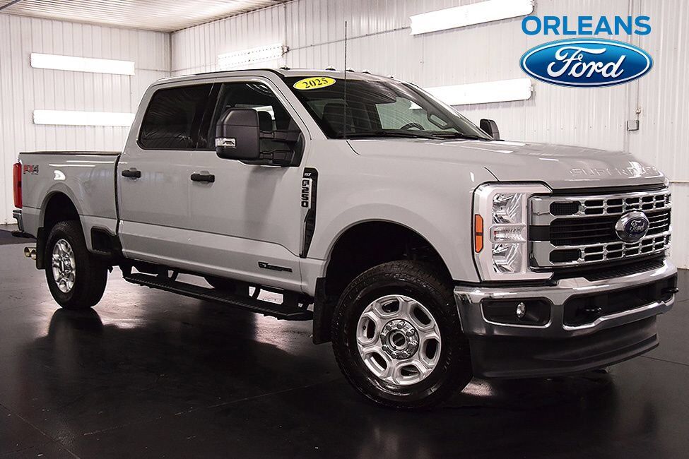 2025 FORD F-250