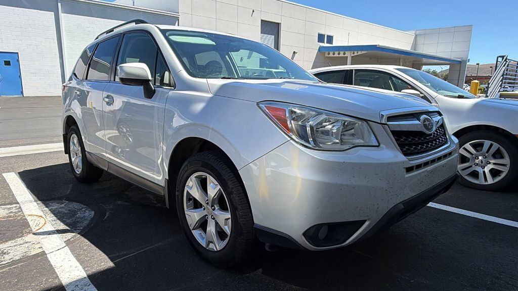 2014 SUBARU Forester
