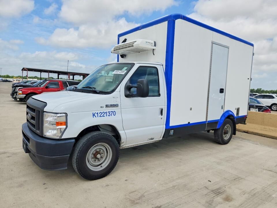 2023 FORD E-350