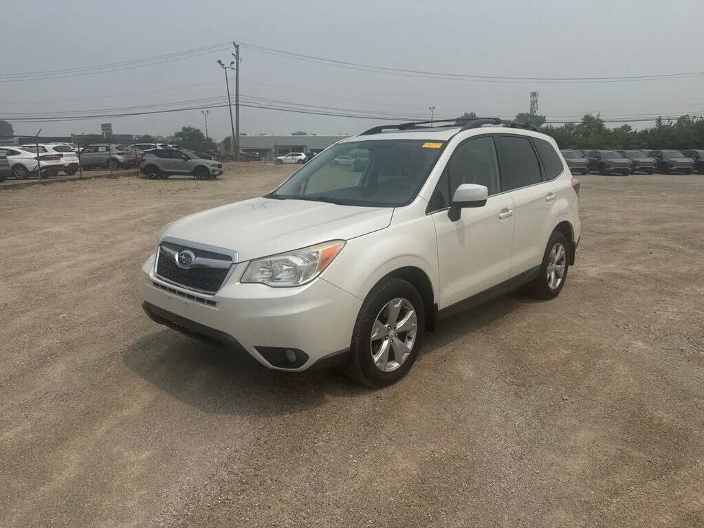 2015 SUBARU Forester