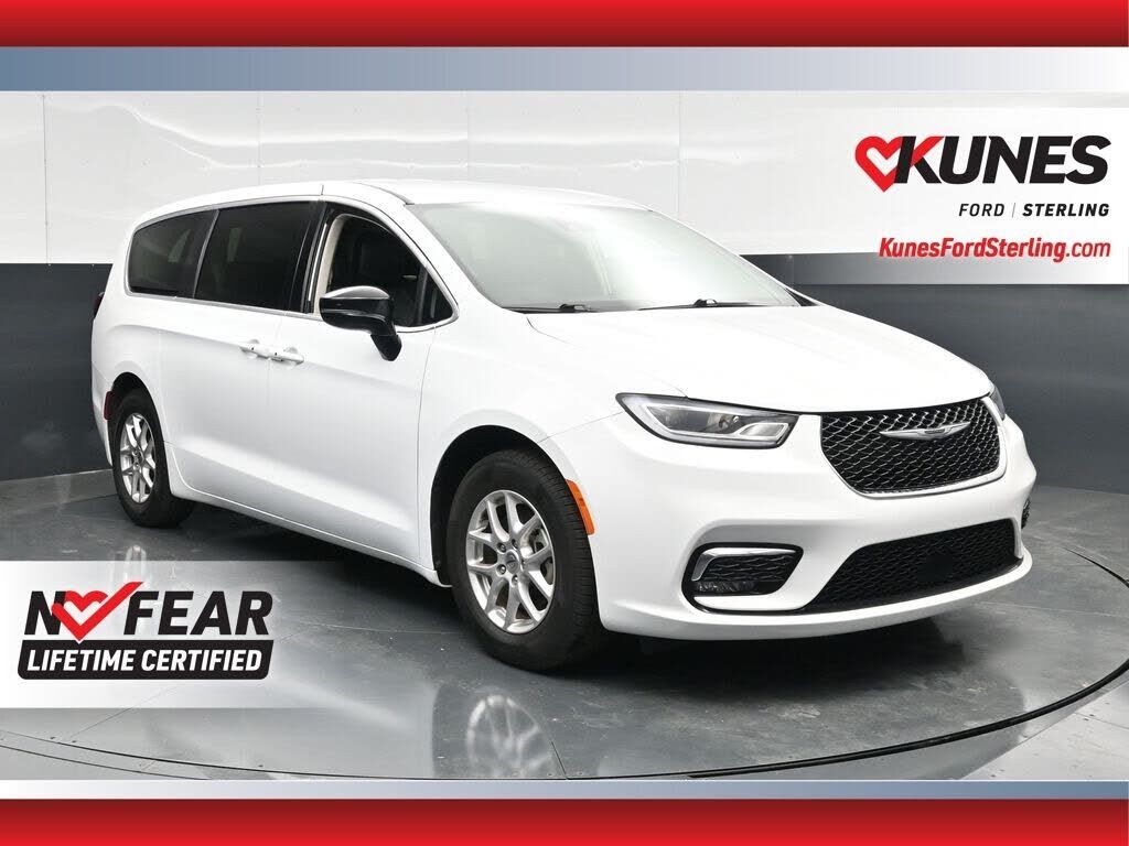 2024 CHRYSLER Pacifica