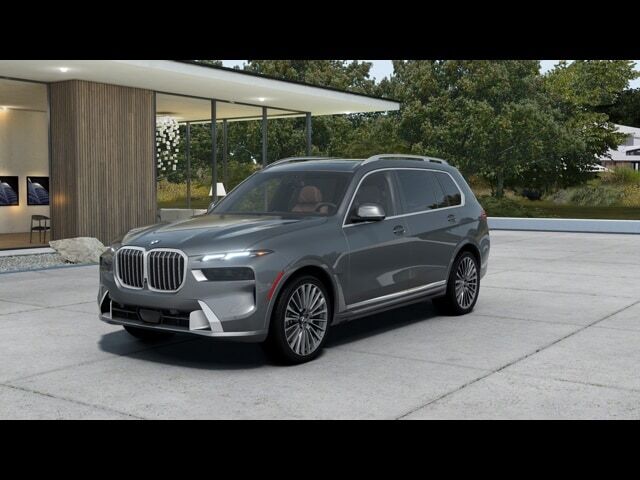2025 BMW X7