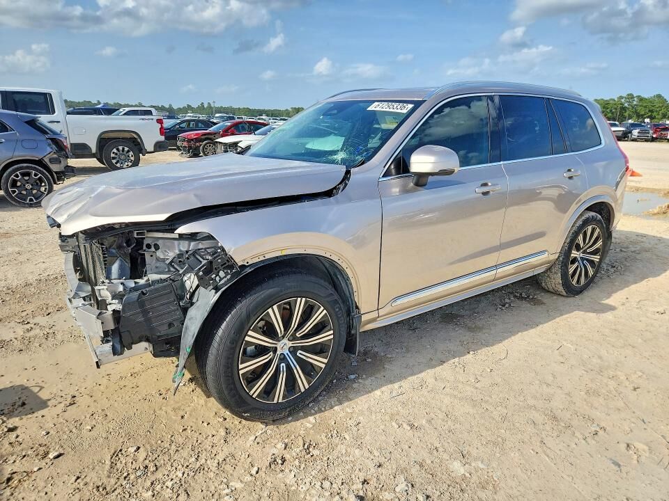 2024 VOLVO XC90