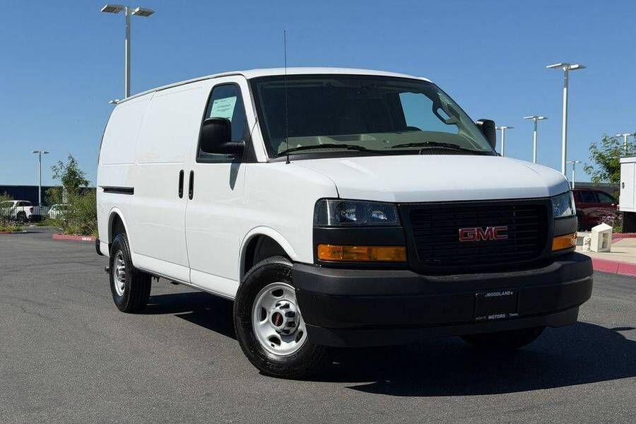 2026 GMC Savana