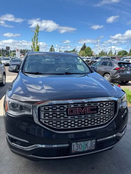 2017 GMC Acadia