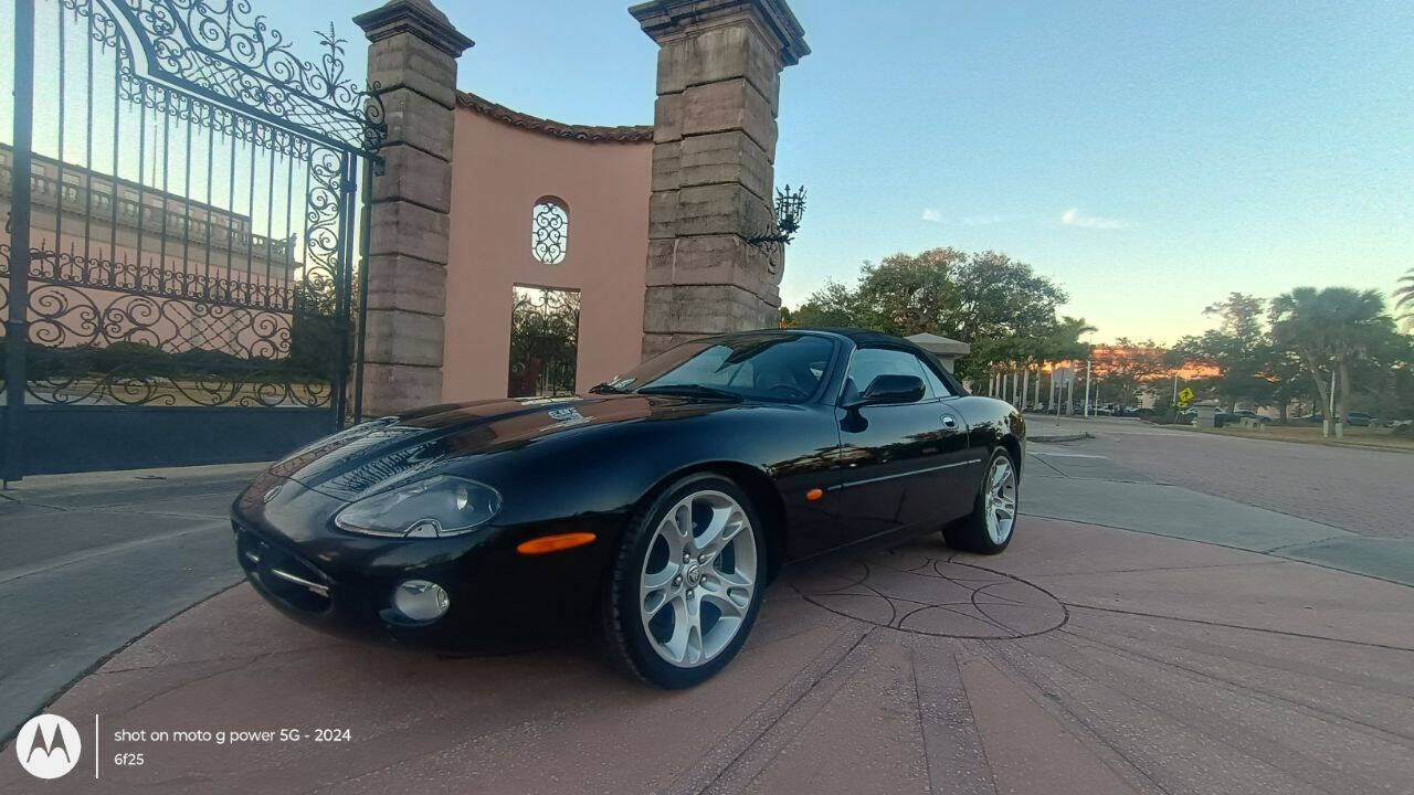2003 JAGUAR XK8