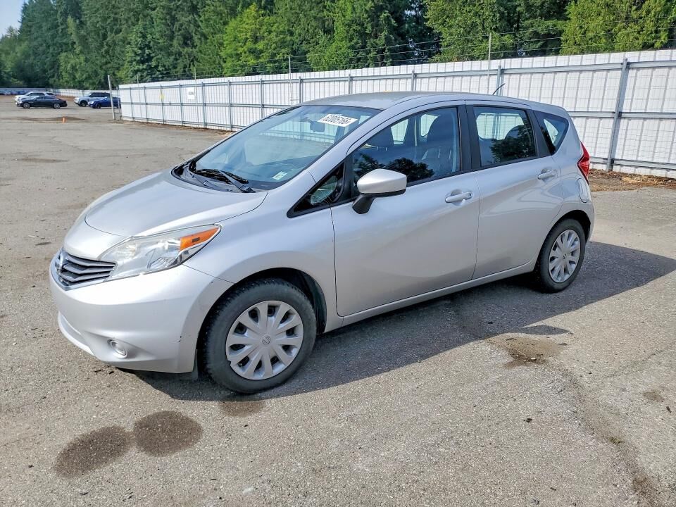 2015 NISSAN Versa