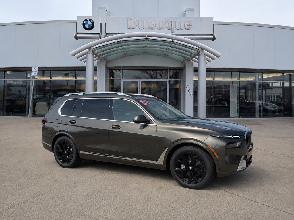 2027 BMW X7
