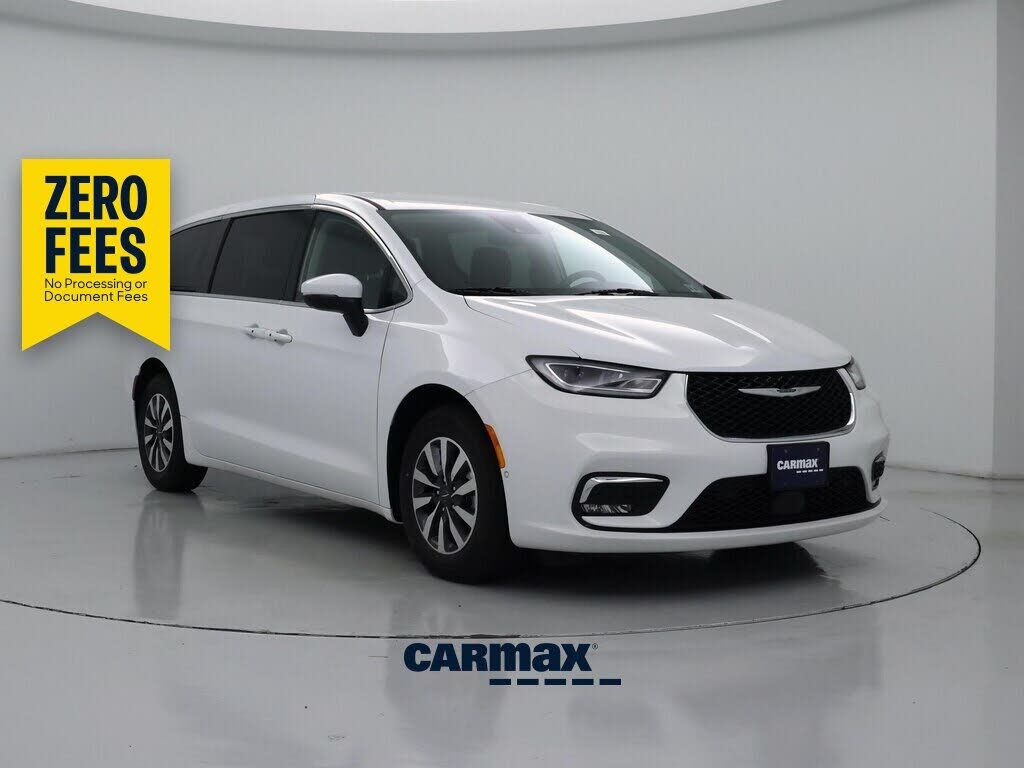 2023 CHRYSLER Pacifica