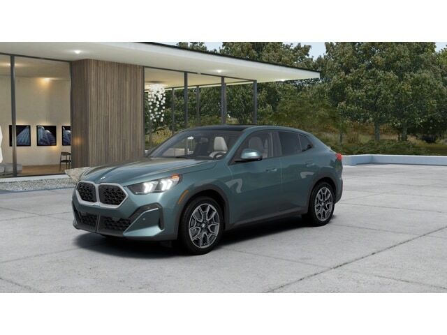2027 BMW X2