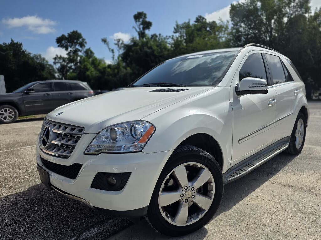 2011 MERCEDES-BENZ M-Class