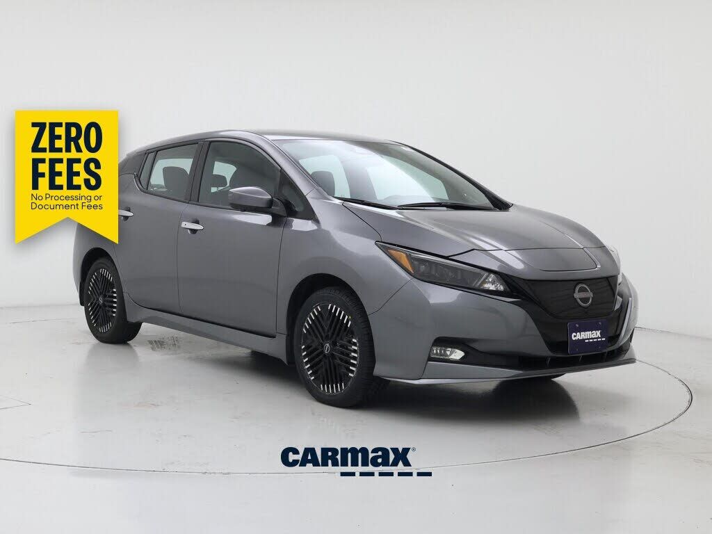 2024 NISSAN Leaf