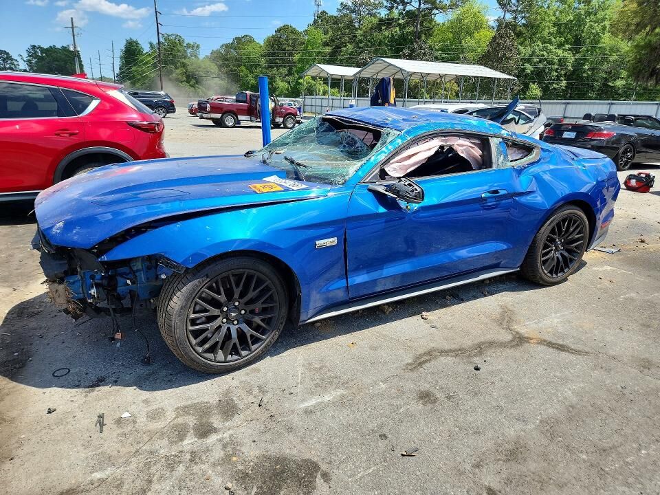 2017 FORD Mustang