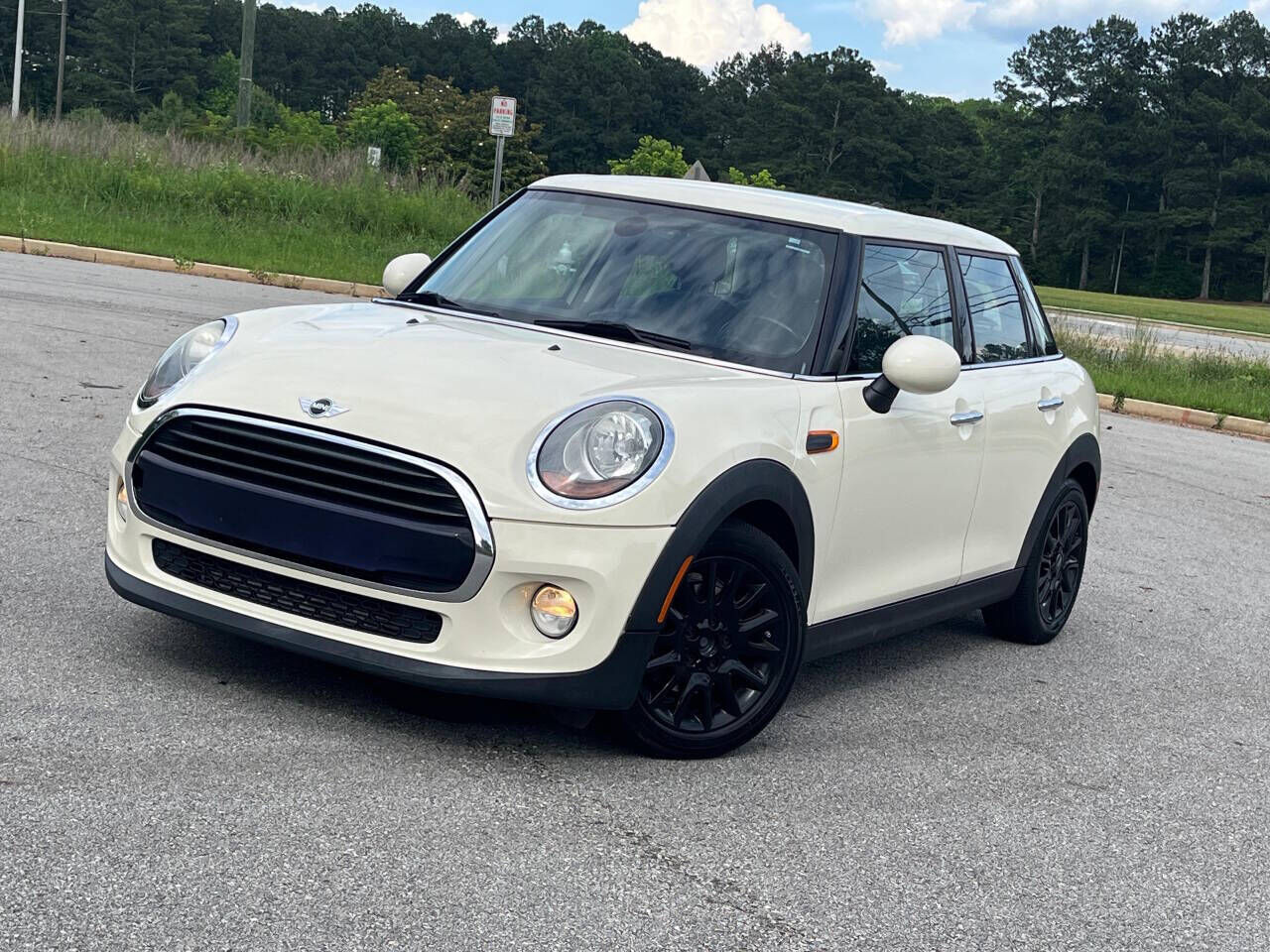 2016 MINI Cooper